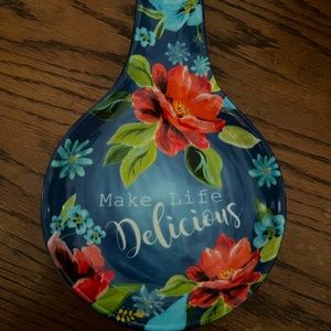 Brand New Pioneer Woman Spoon Rest, Spring Bouquet Pattern